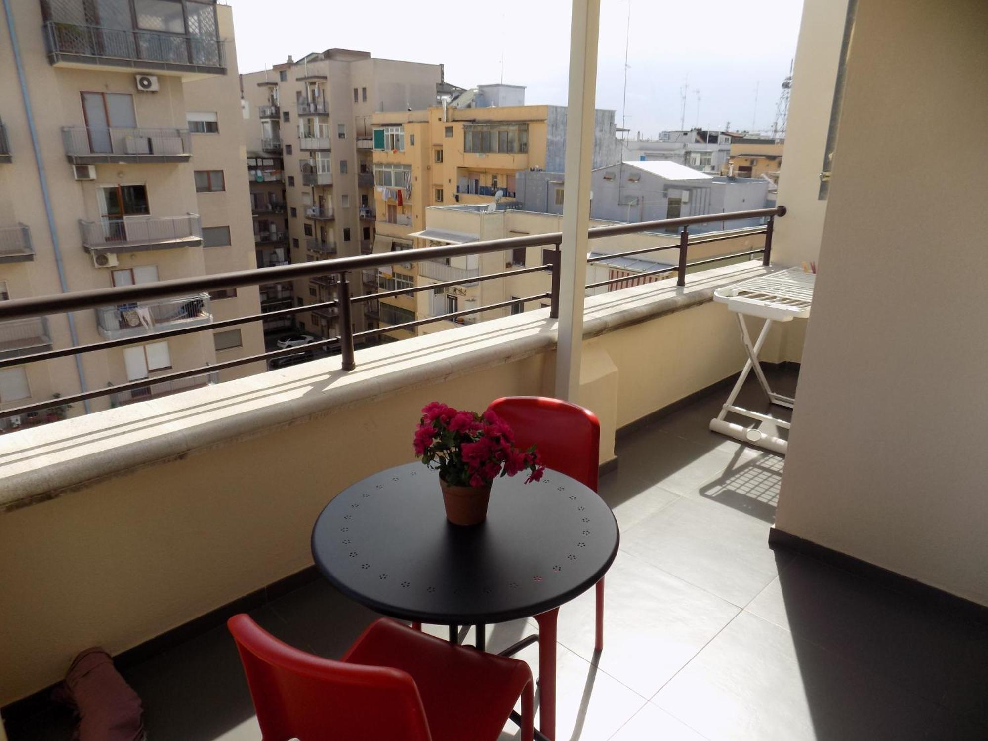 Attico Stazione - Montello 16 Apartment Bari Luaran gambar