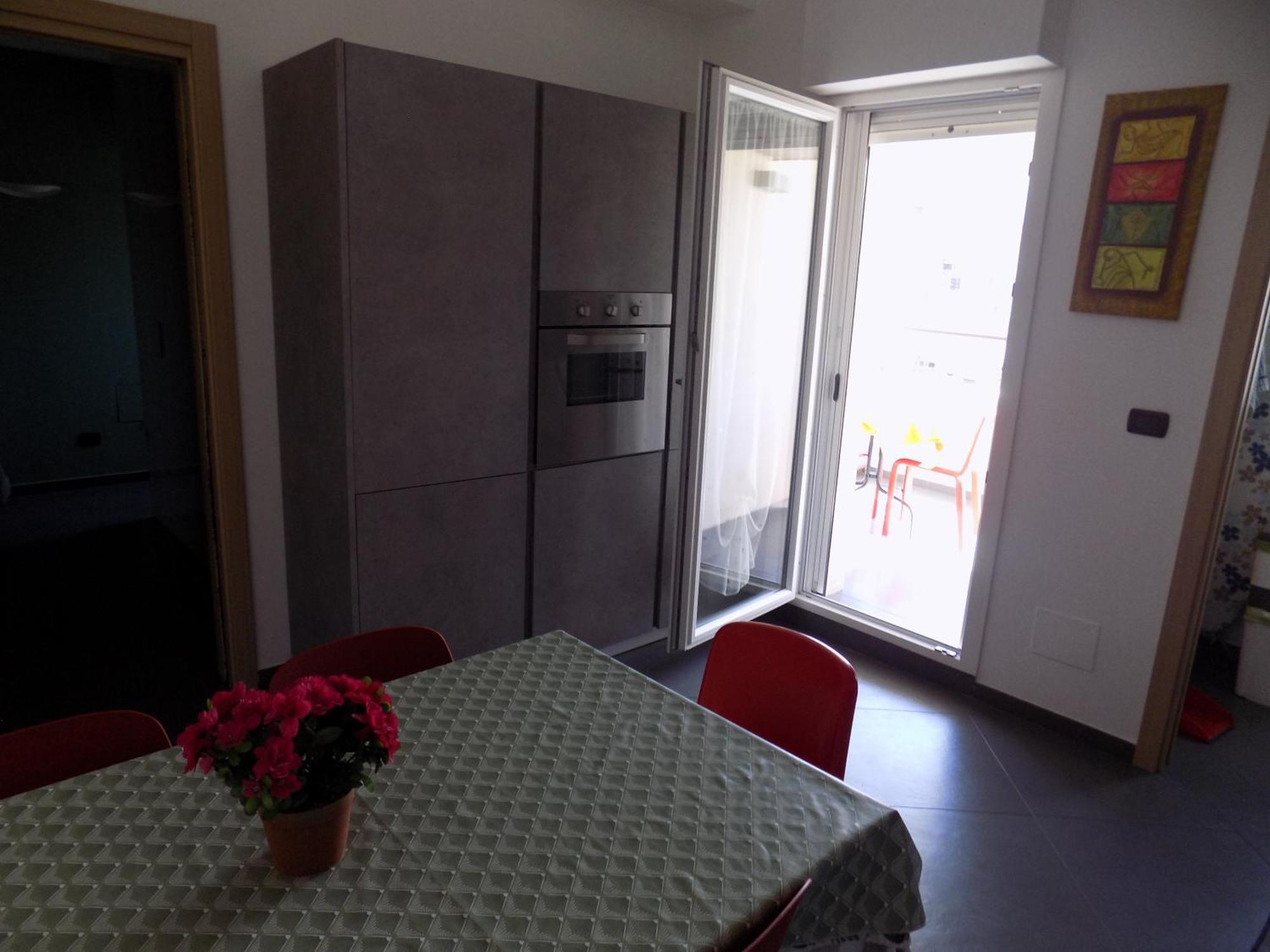 Attico Stazione - Montello 16 Apartment Bari Luaran gambar